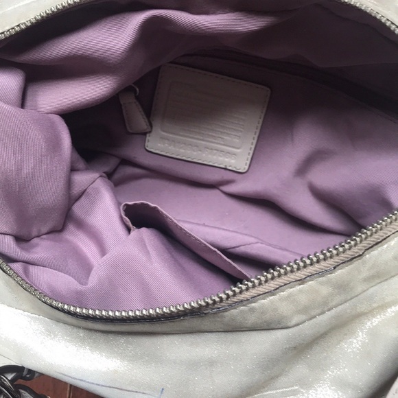 Coach gold purse - Picture 6 of 8